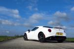 Alfa Romeo 4C 2015 года (UK)